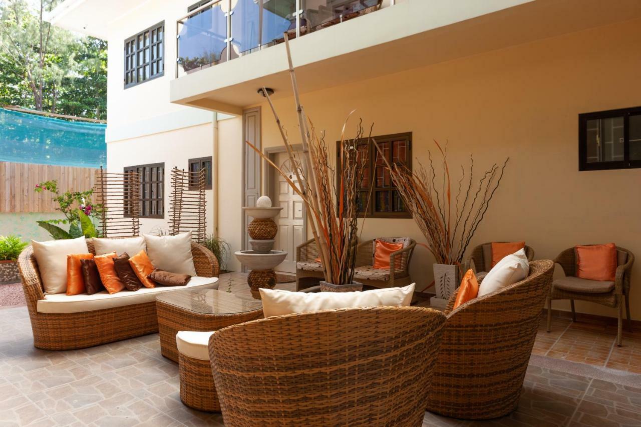 Chez Bea Luxury Villa Baie Sainte Anne Exterior photo